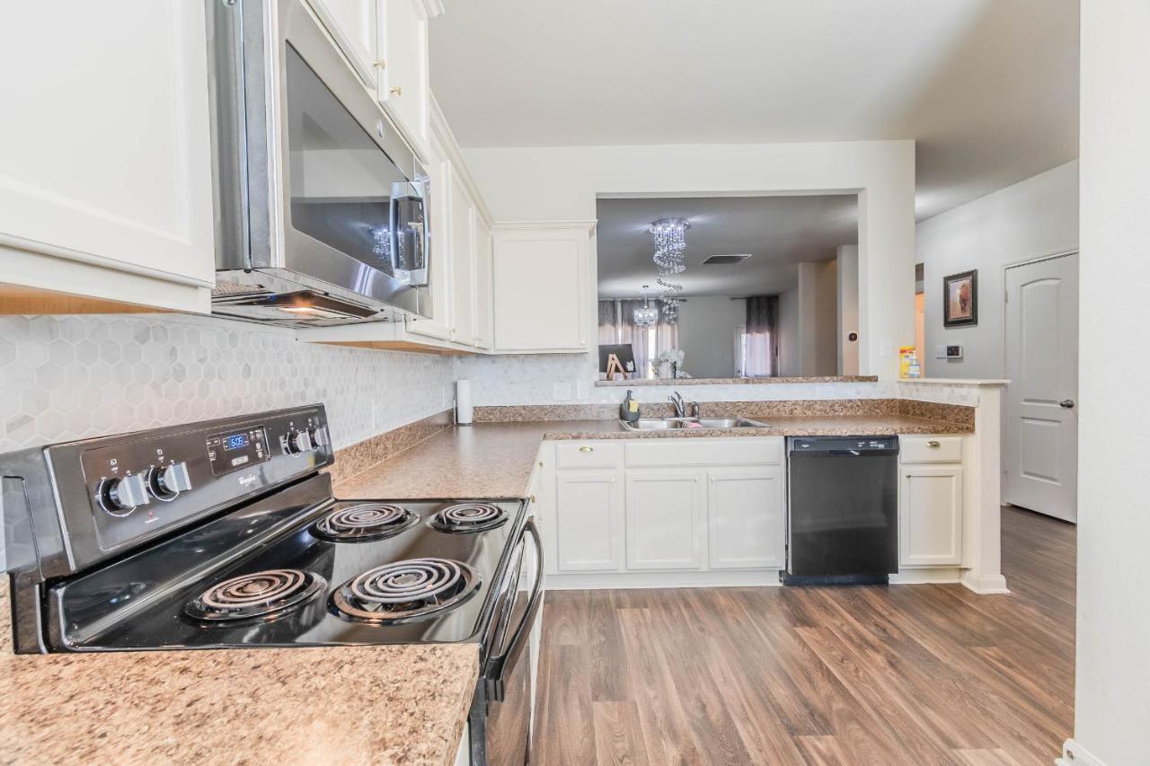 Luxury 5Br Dallas Retreat With Business Amenities - Perfect For Business Travelers, Families & Groups Zewnętrze zdjęcie