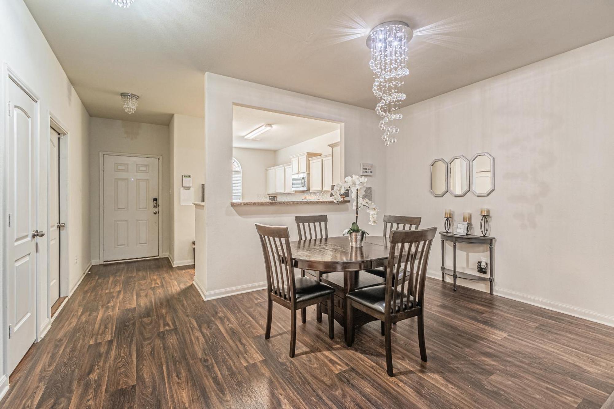 Luxury 5Br Dallas Retreat With Business Amenities - Perfect For Business Travelers, Families & Groups Zewnętrze zdjęcie