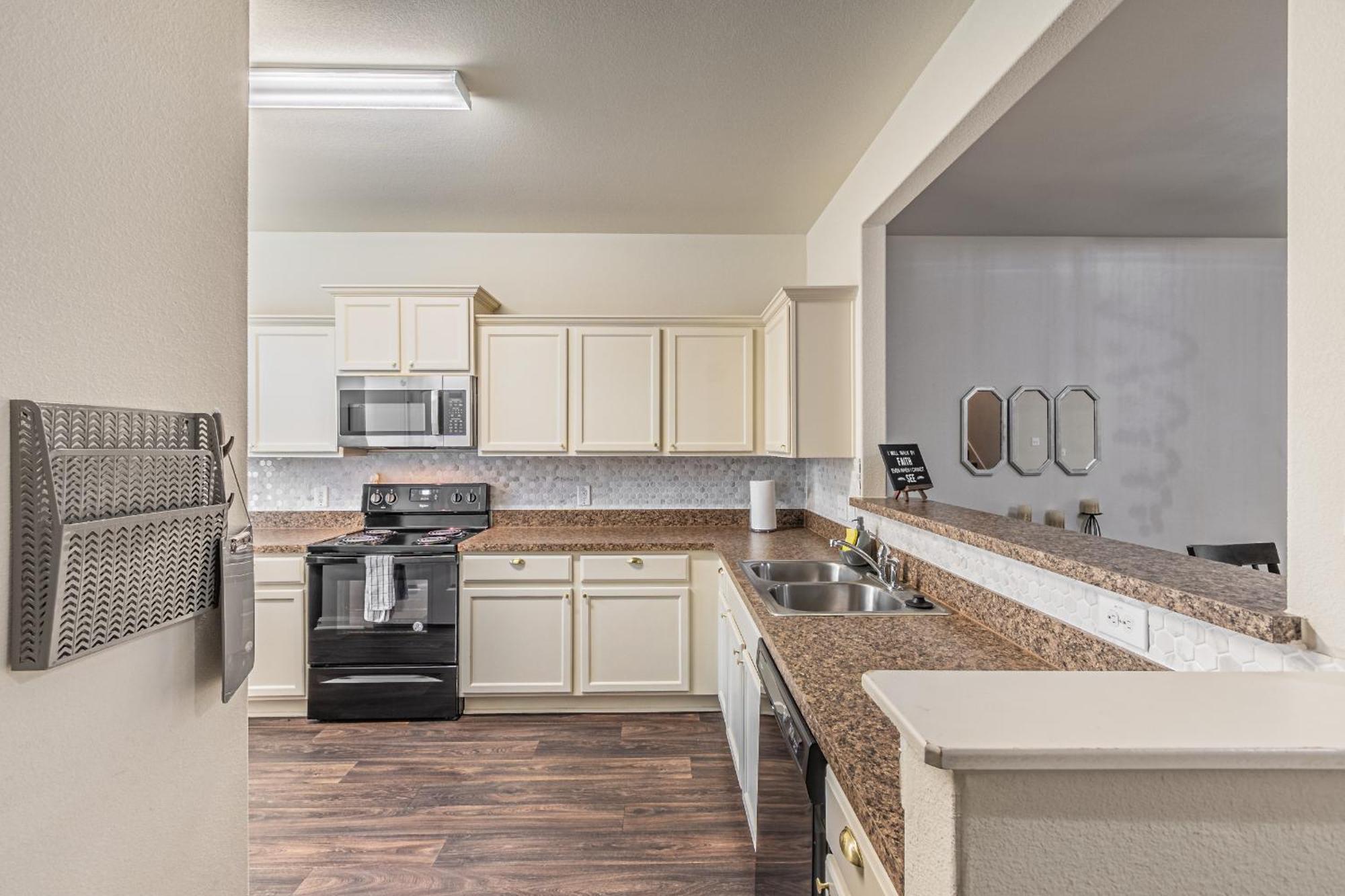 Luxury 5Br Dallas Retreat With Business Amenities - Perfect For Business Travelers, Families & Groups Zewnętrze zdjęcie
