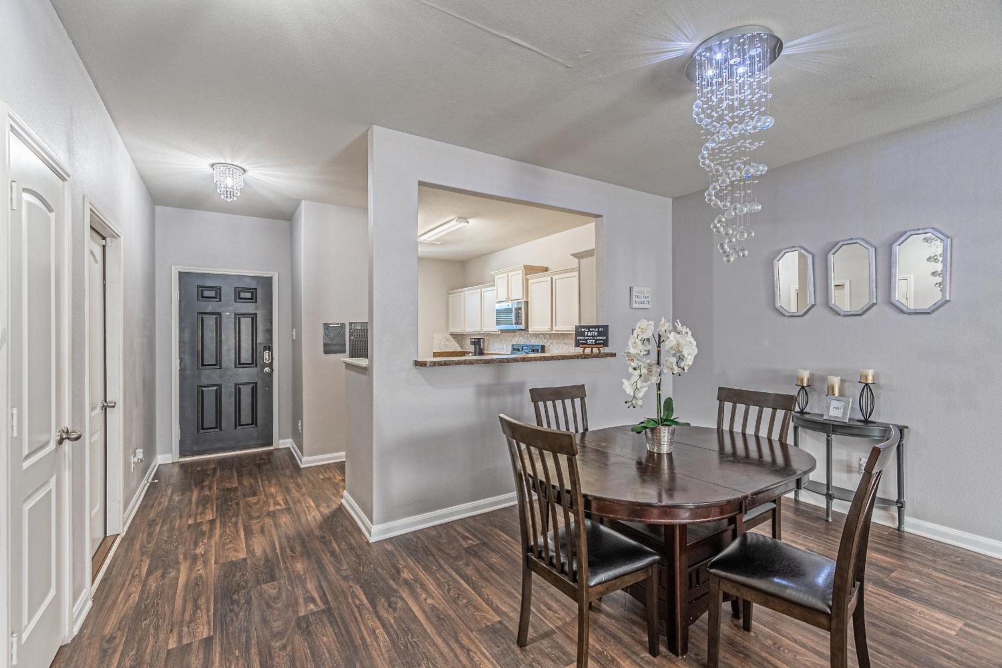 Luxury 5Br Dallas Retreat With Business Amenities - Perfect For Business Travelers, Families & Groups Zewnętrze zdjęcie
